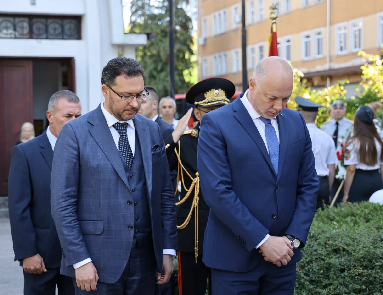  Даниел Митов и Росен Желязков 